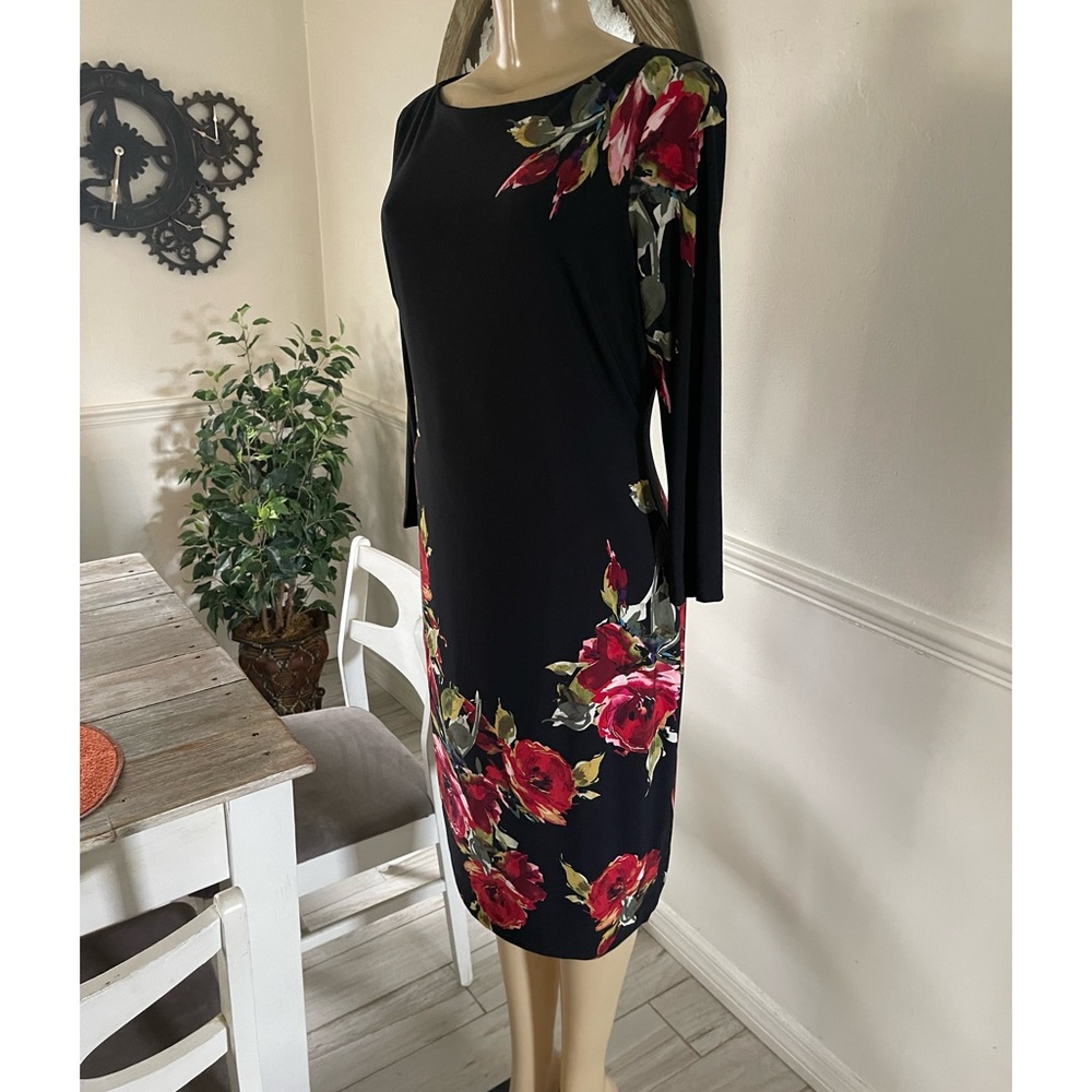 Gorgeous midi dress by Cache